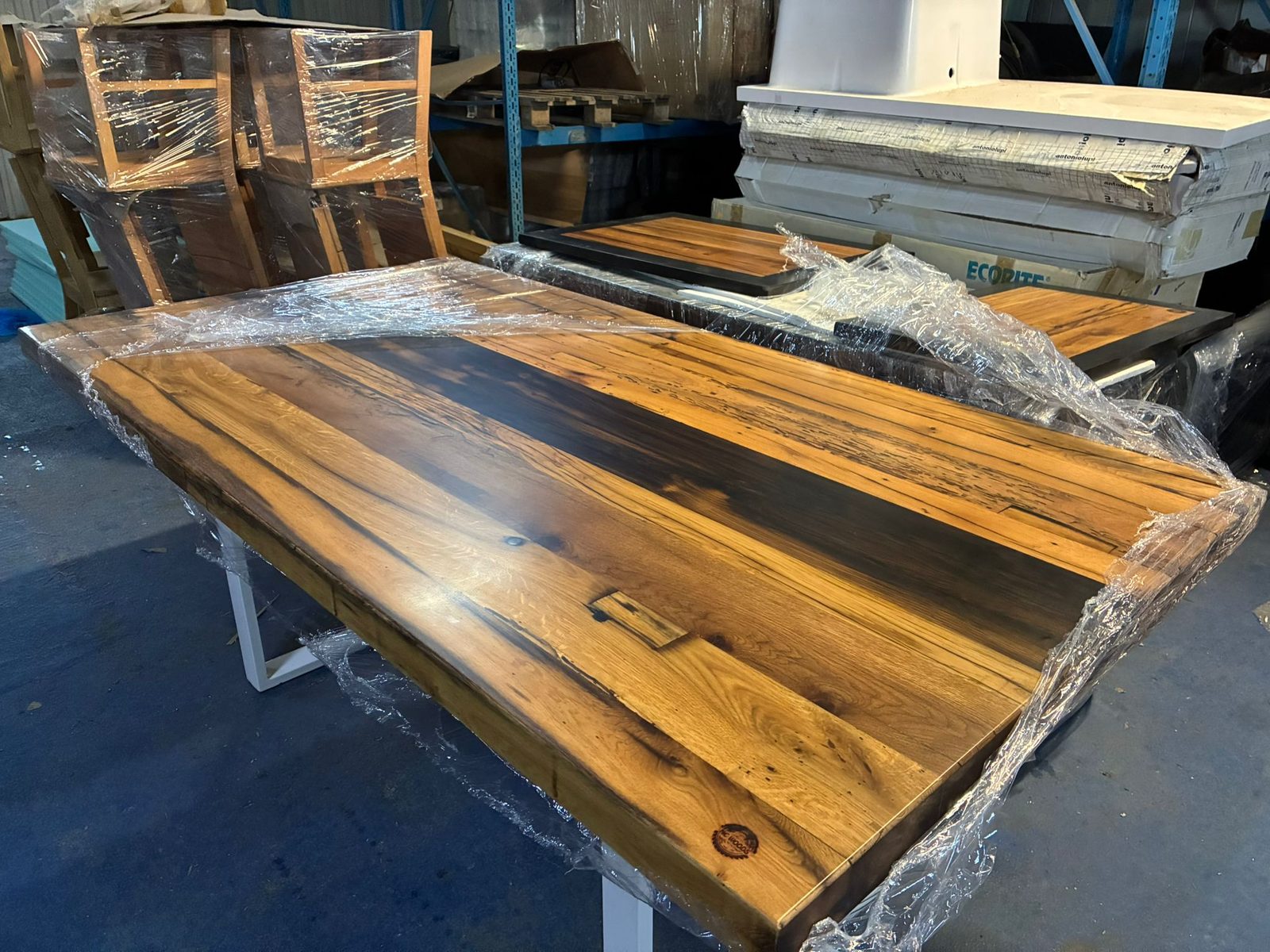 The Classic Oak, detail